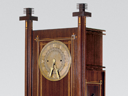 ../images/elmslie-clock.jpg