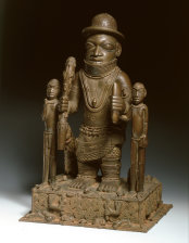 Altar Group (Aseberia) with Oba Ewuakpe and Attendants